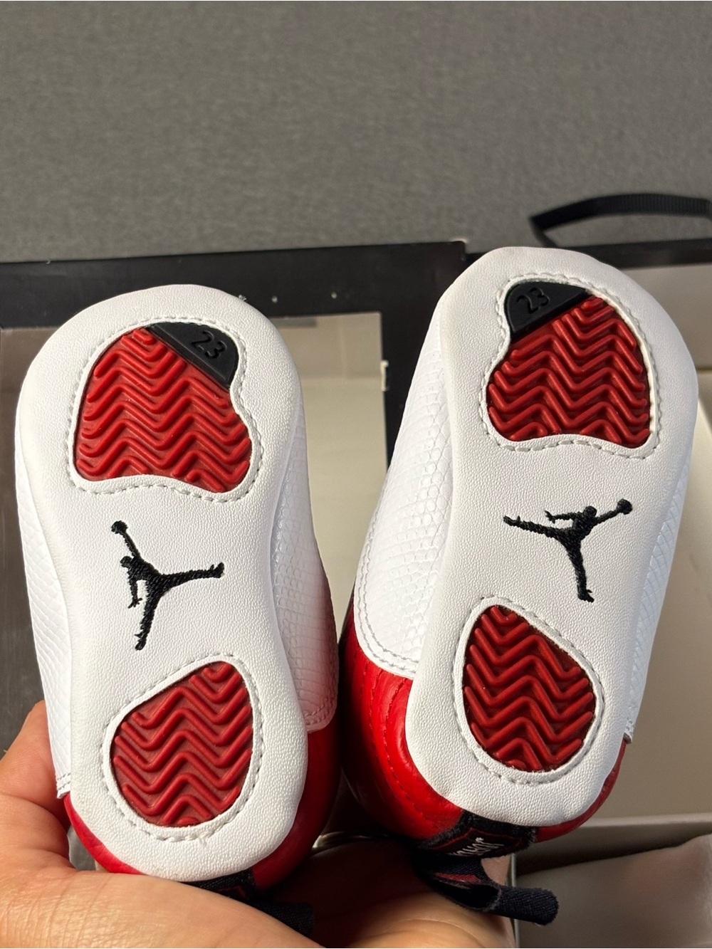 Nike Air Jordan Retro 12 Gift Pack, White/Red Crib Shoes Size 2C - Picture 7 of 9